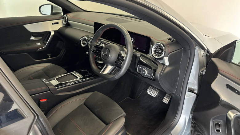 Mercedes-Benz CLA 180 AMG Line Executive 5dr Tip Auto Petrol Estate